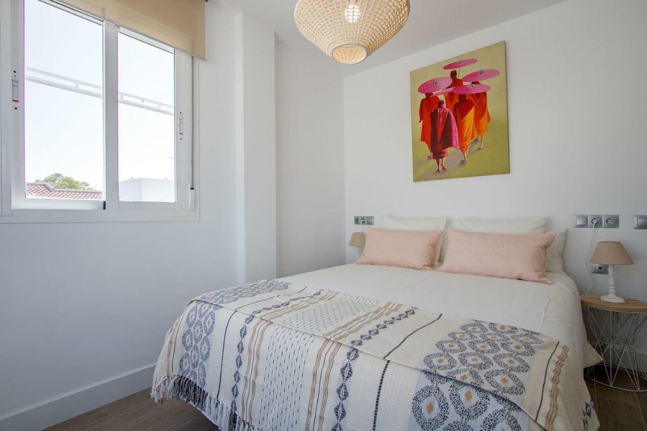 Ferienwohnung Triana Deluxe Skyview Sevilla Exterior foto